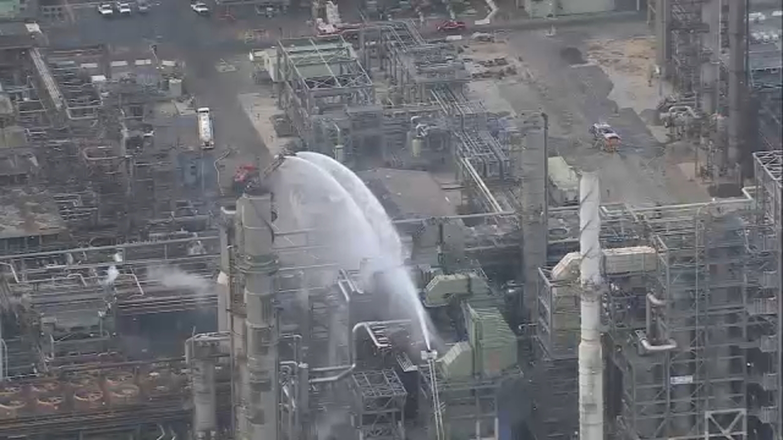 Featured image for Chevron Refinery Fire in El Segundo Contained, Fuel Prices Likely to Rise