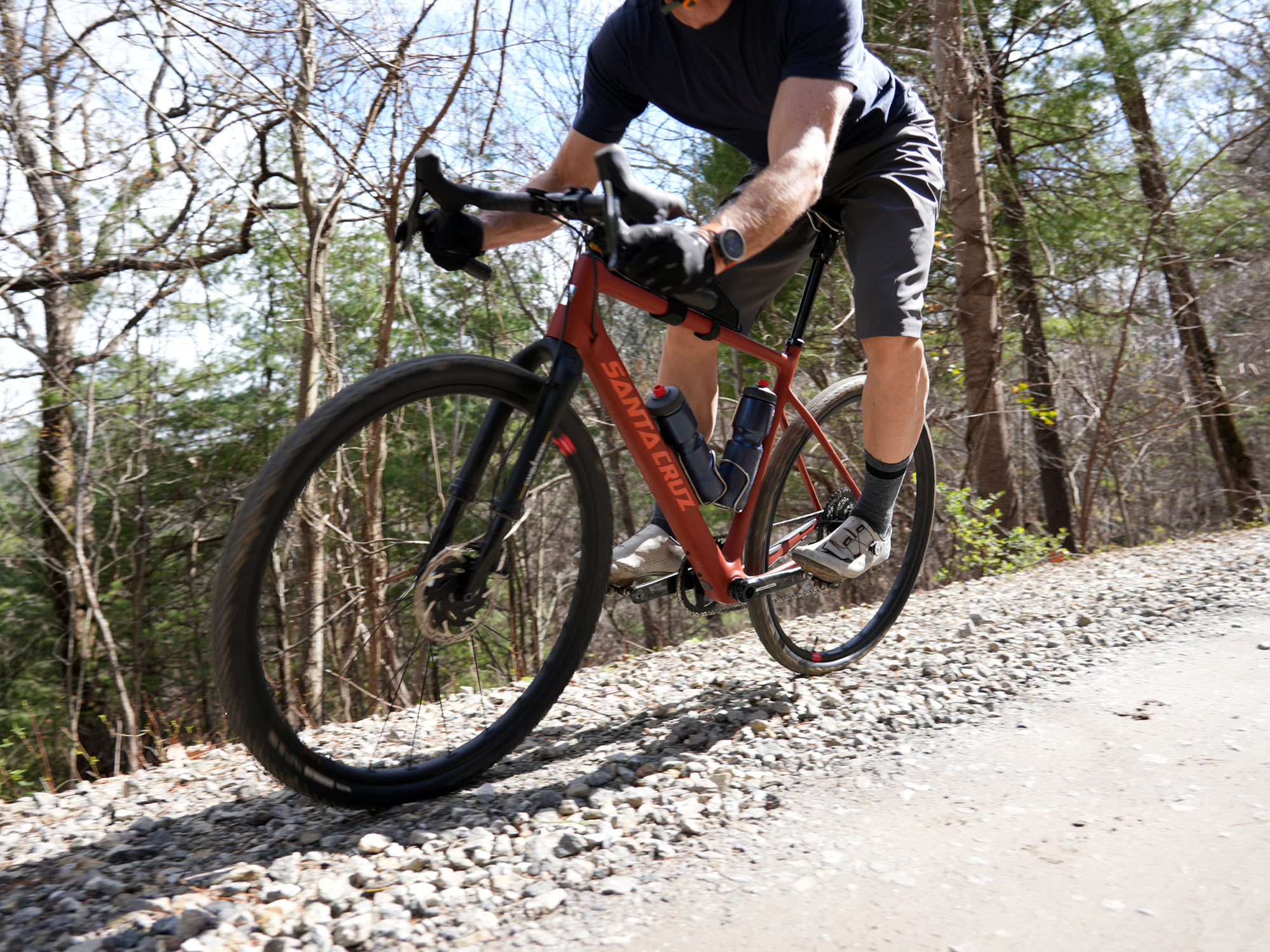 Featured image for "Cane Creek Unveils Lightweight Invert Gravel Suspension Fork for Optimal Performance"