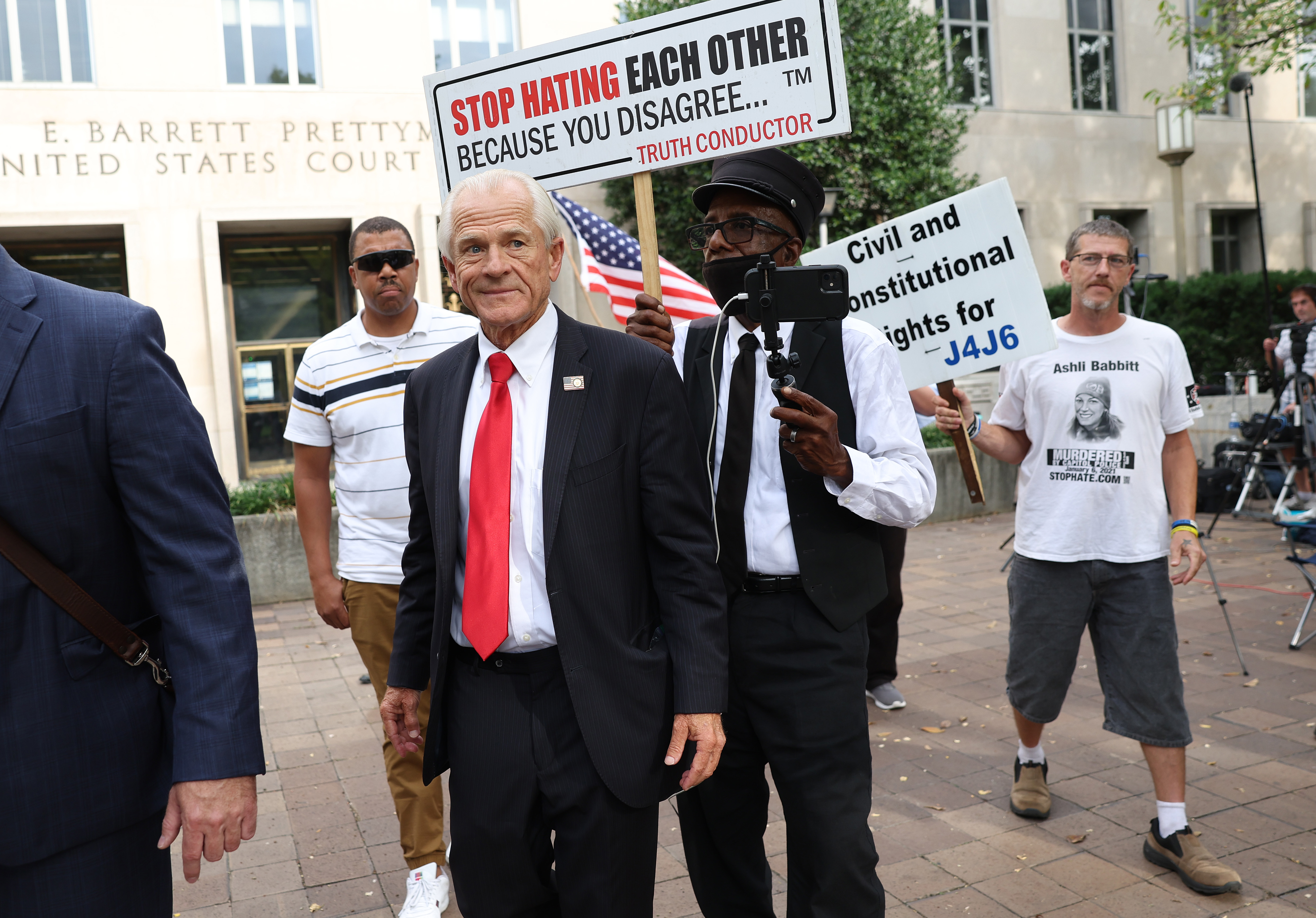 "Peter Navarro Sentenced to 4 Months in Prison for Defying Congress"