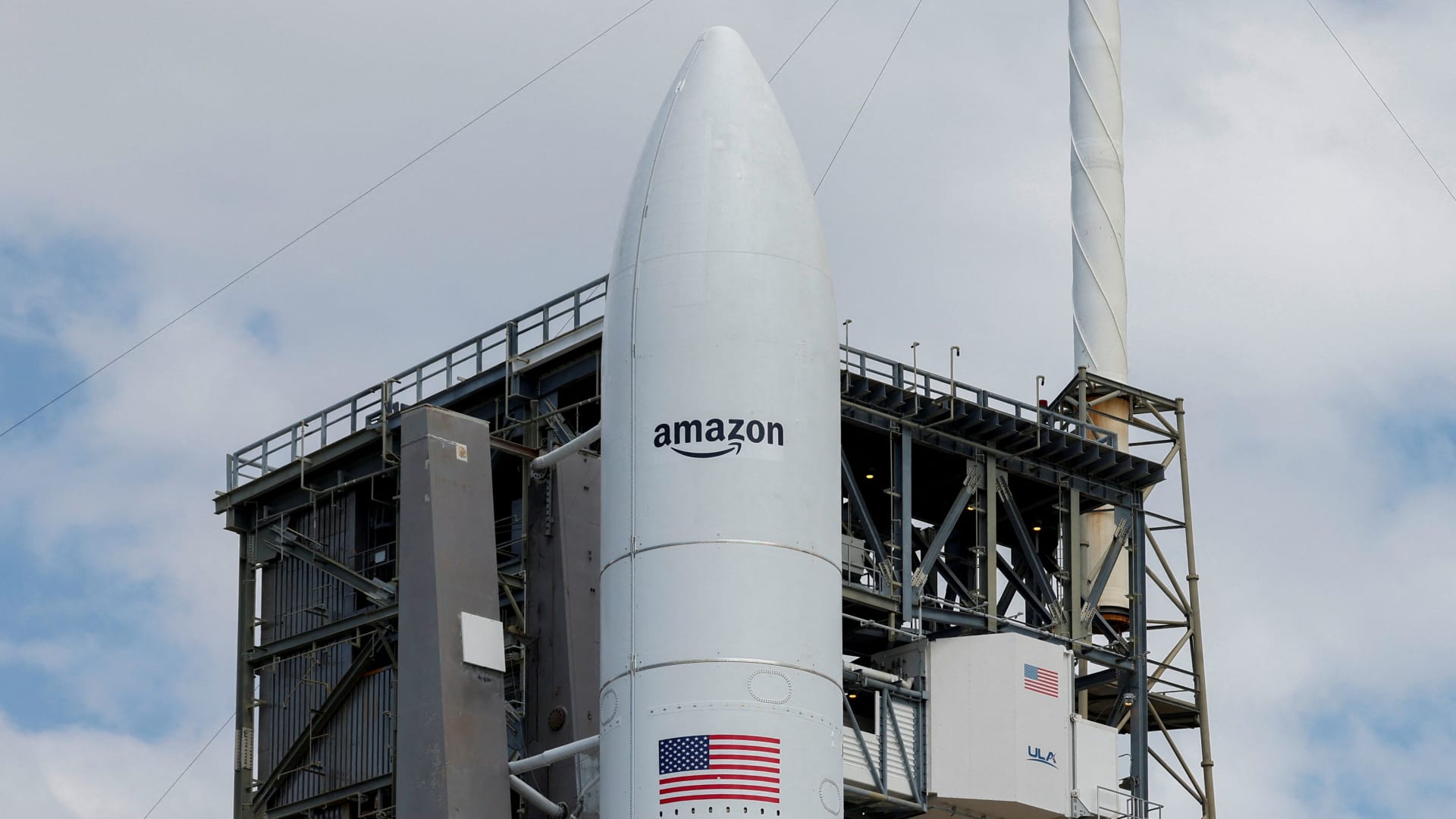 Featured image for Amazon's Kuiper Satellite Launches Face Weather Delays