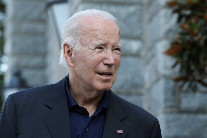 Biden Downplays Likelihood of US Auto Workers' Strike as 2024 Election Looms