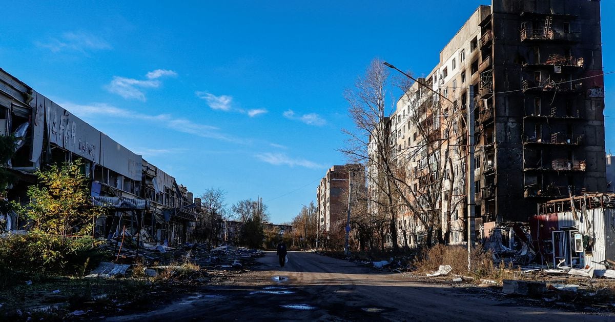 Ukraine Accuses Russia of Minimal Troop Involvement in Avdiivka Conflict