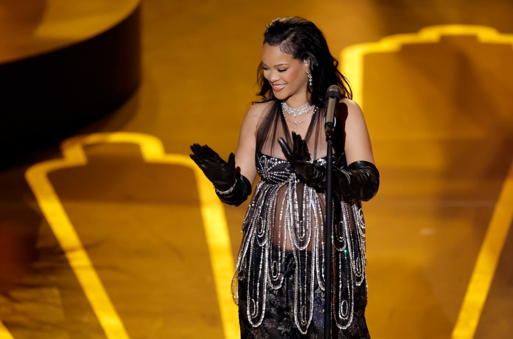 Rihanna's Oscars Reign: From Fashion to Flowers?