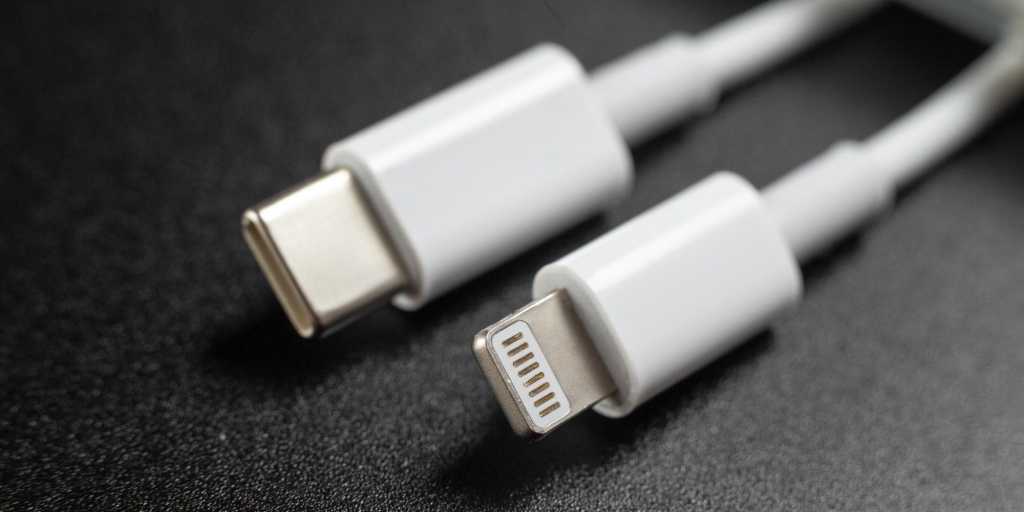 Apple's Lightning devices to switch to USB-C, including EarPods for iPhone 15 launch.