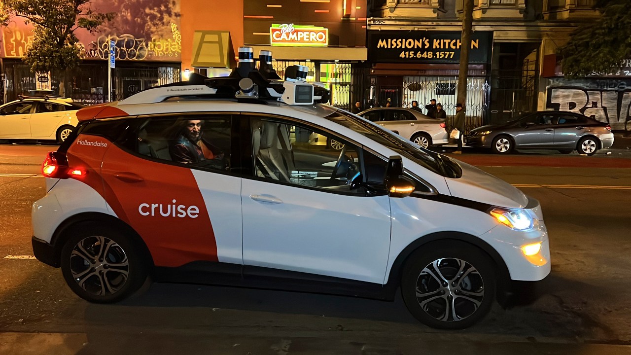 GM's Cruise Robotaxi Service Faces Potential Fine for Alleged Accident Cover-Up