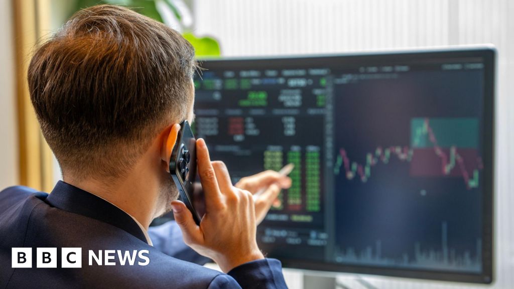 Featured image for Global Markets React to US Bank Credit Concerns