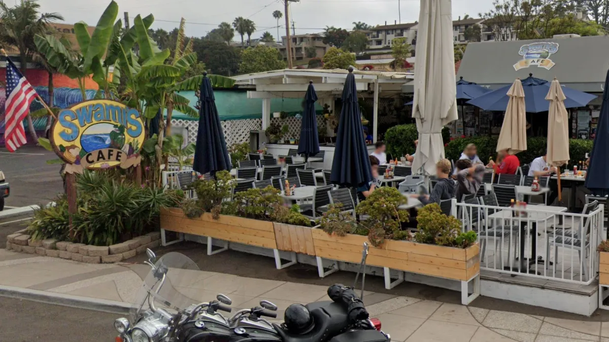 Swami's Cafe Faces Sexual Harassment Lawsuit from Teenage Employees