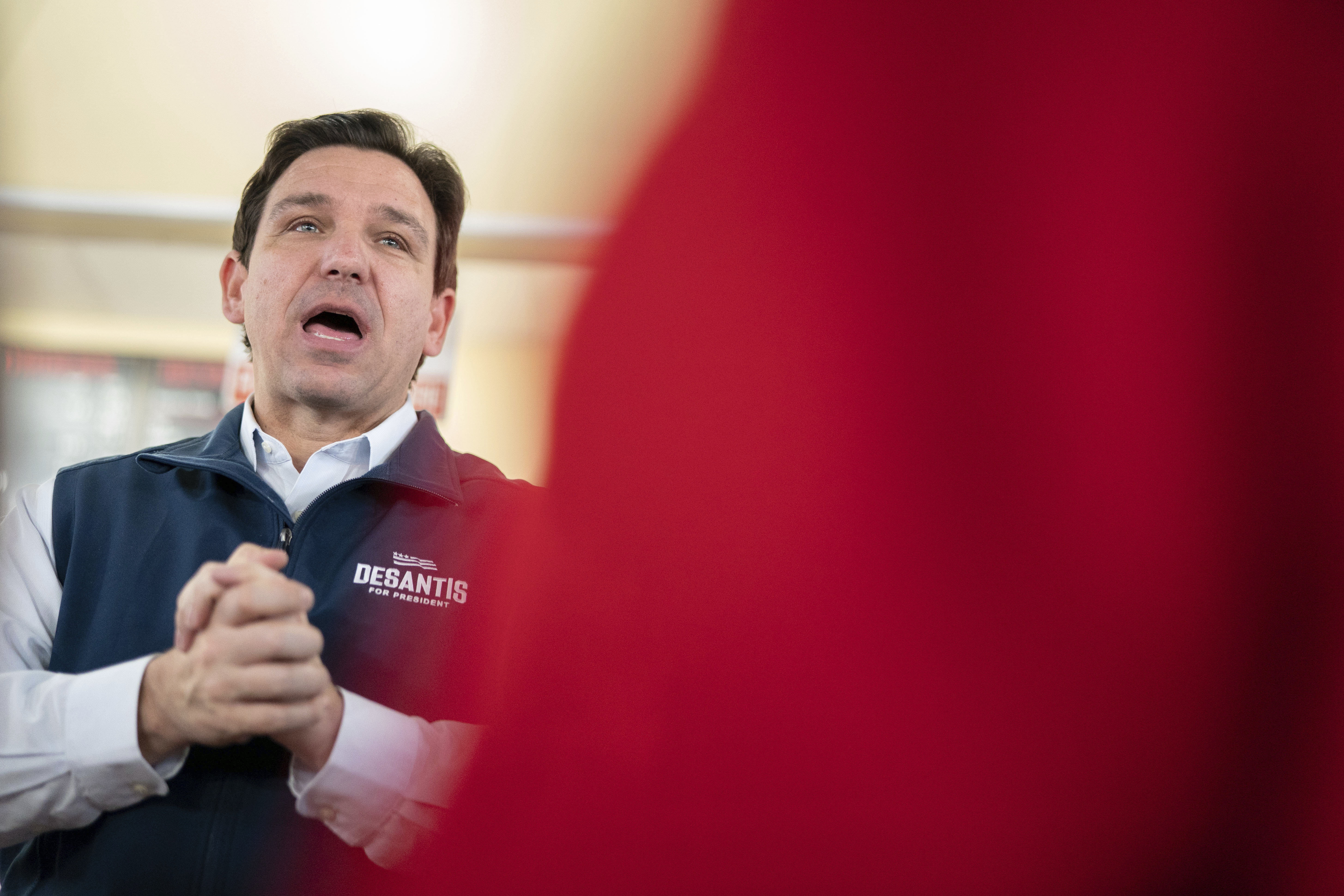 "DeSantis' Concerns and Trump's VP Shortlist: Inside the GOP Power Play"