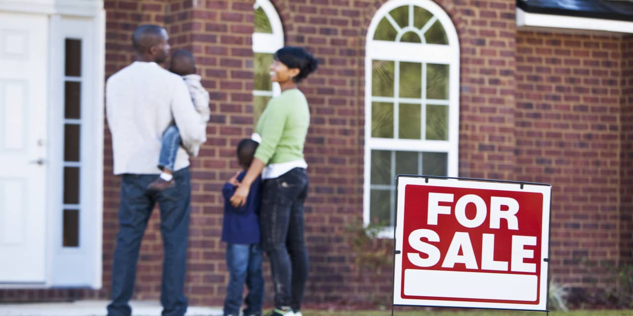 "Anticipating the Impact: Mortgage Rate Drops and the Housing Market"