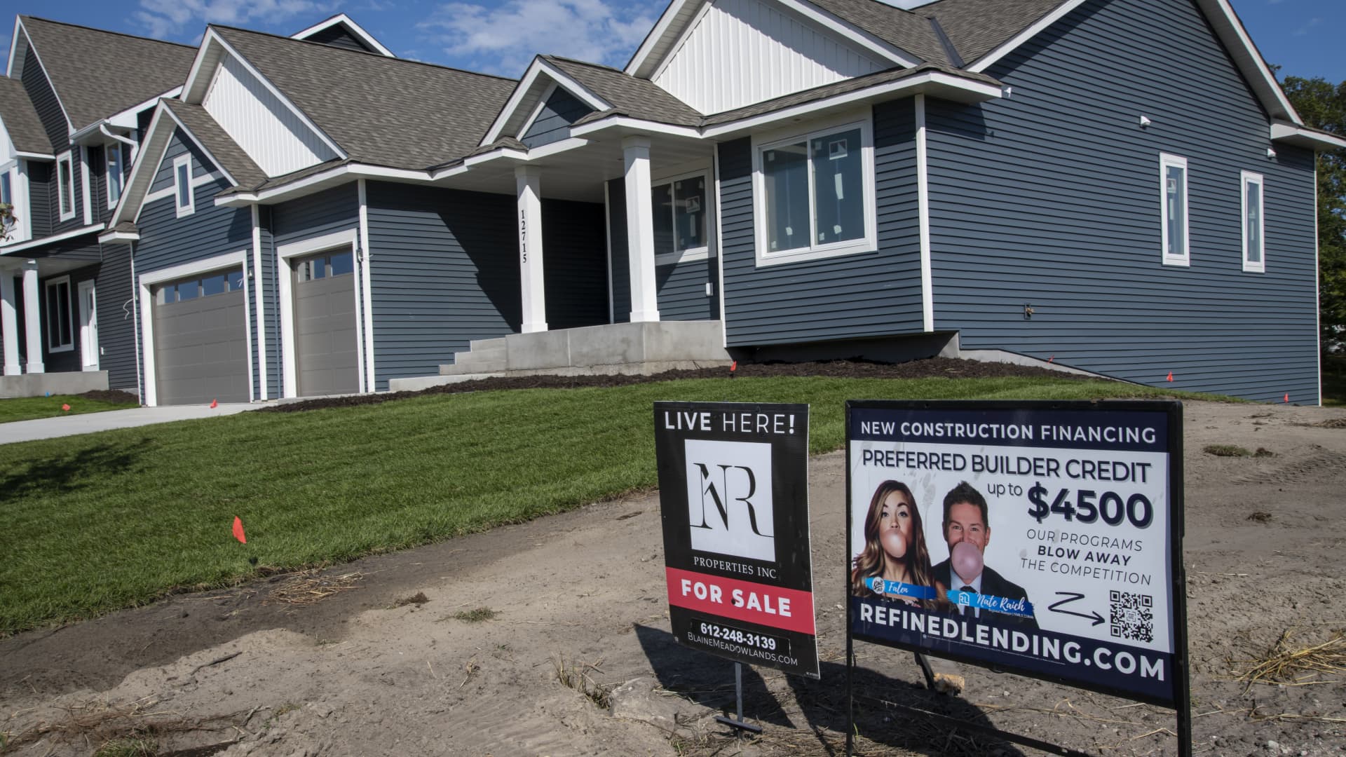 Featured image for Mortgage Refinance Demand Rebounds as Rates Decline