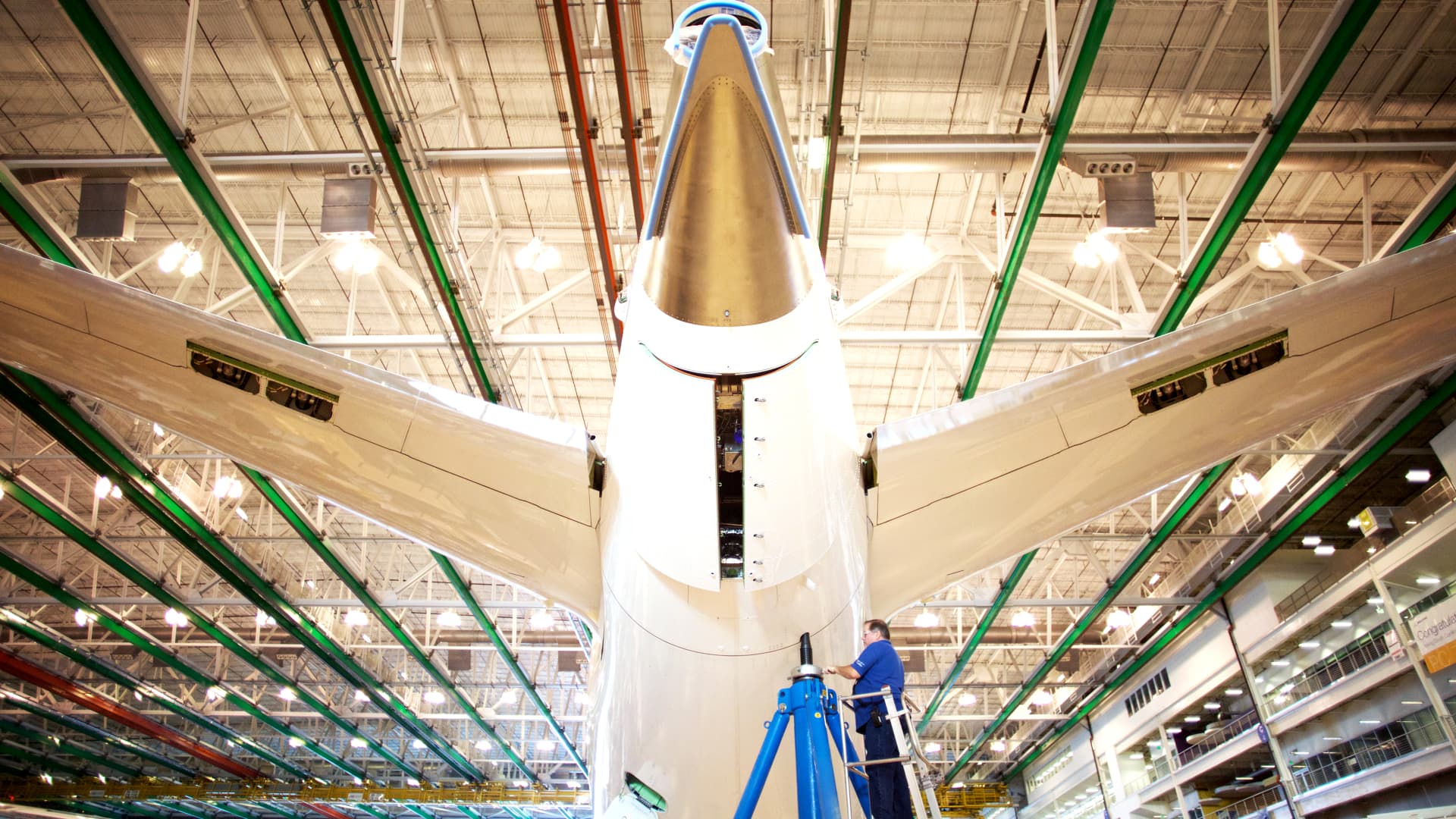 Featured image for Boeing secures major Dreamliner deals with Saudi airlines.