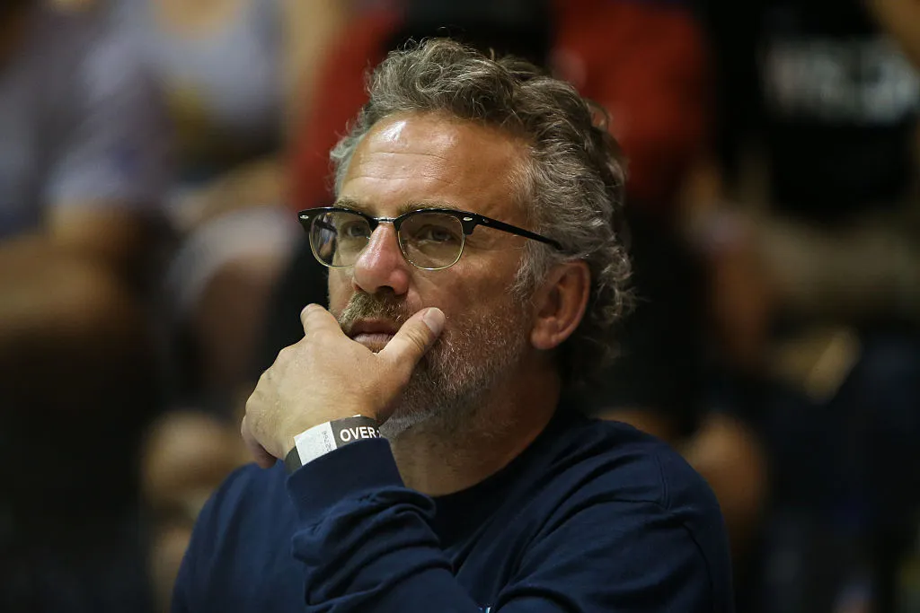 Featured image for Neil Everett Departs ESPN After 23 Years as SportsCenter Anchor.