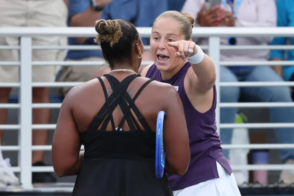 Featured image for Tennis Tensions Escalate as Ostapenko Criticizes Townsend Post-US Open
