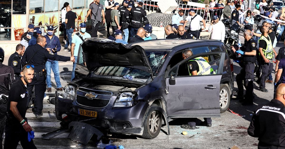 Jerusalem car-ramming attack leaves five injured and one dead.