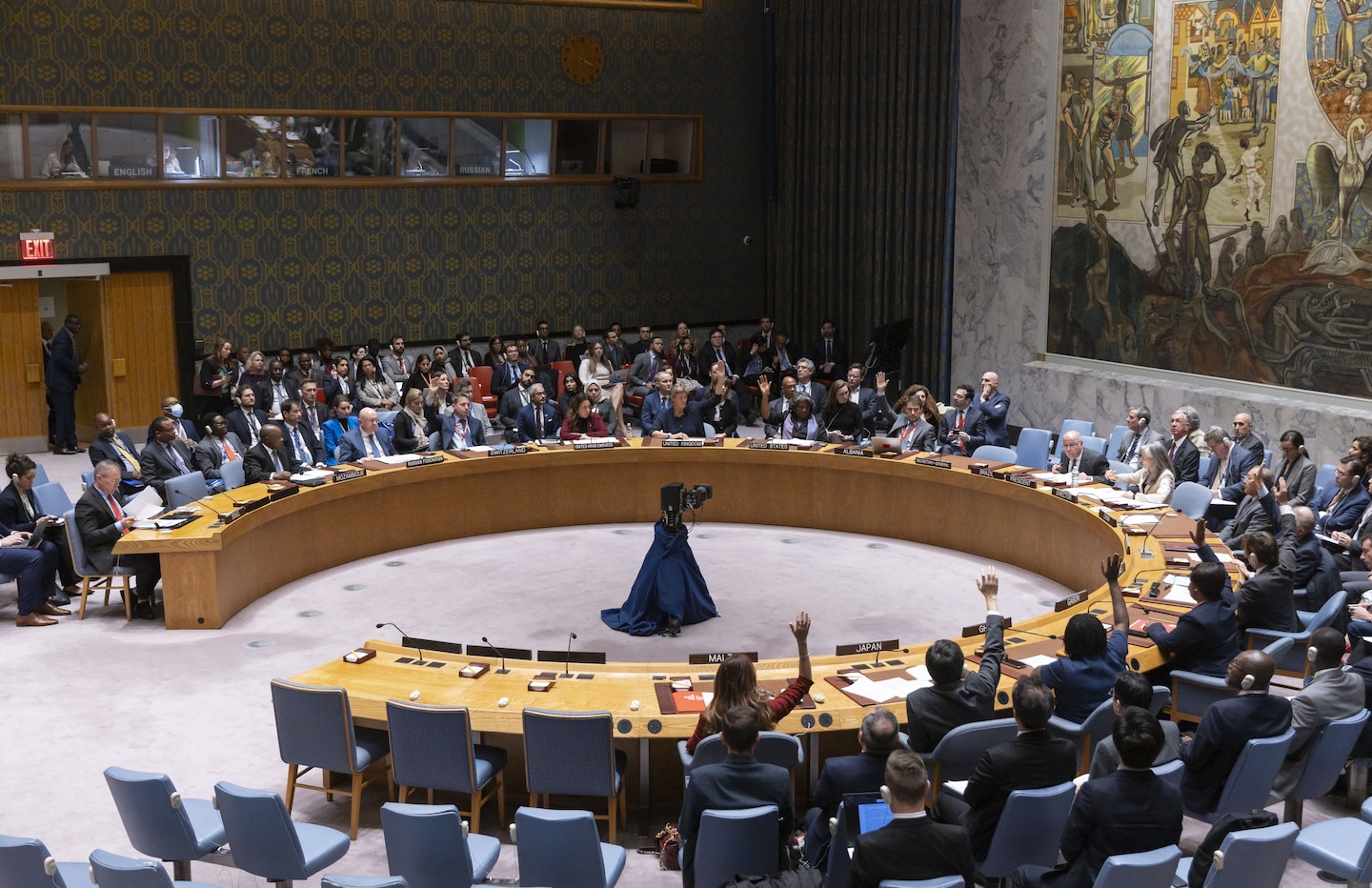 International Tensions Rise as U.S. and Russia Clash over Israel-Gaza Conflict at UN Security Council