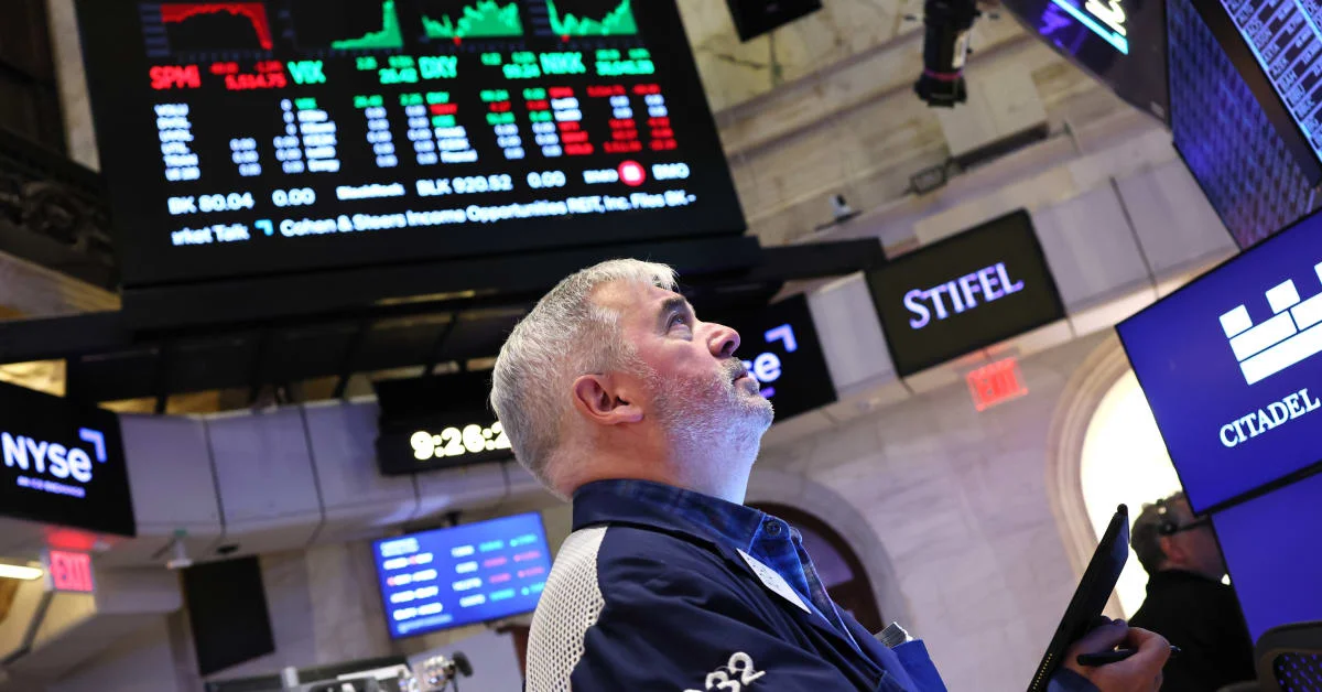 Wall Street's Outlook on Trump Tariffs and Market Risks