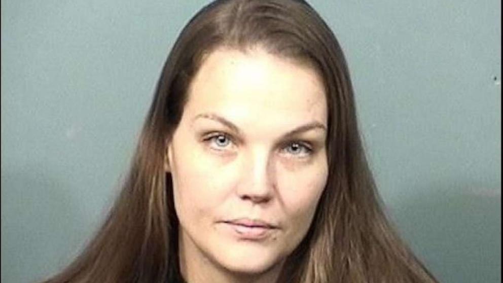 Florida Mother Leaves Babies Unattended in Car to Visit Bar
