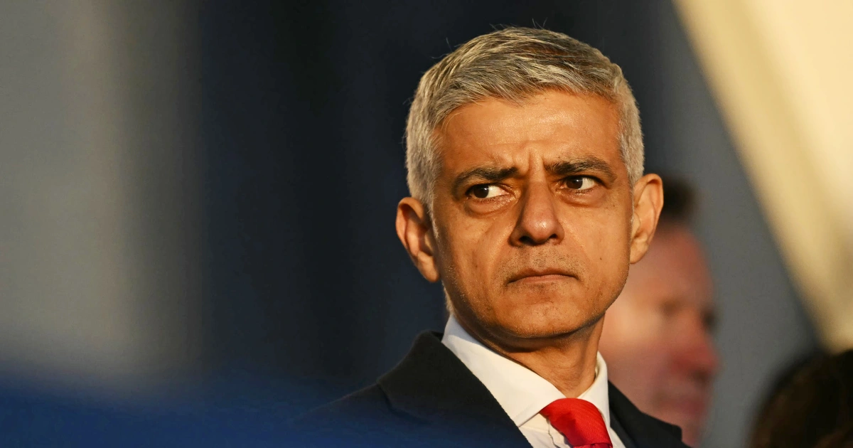 Featured image for London Mayor Sadiq Khan Criticizes Trump’s Sharia Law Remarks