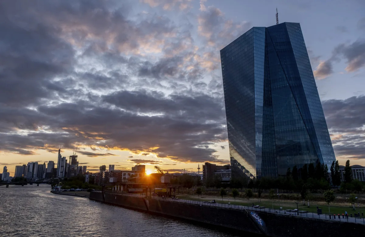 Germany's Export Powerhouse Status Falters: Unraveling the Causes
