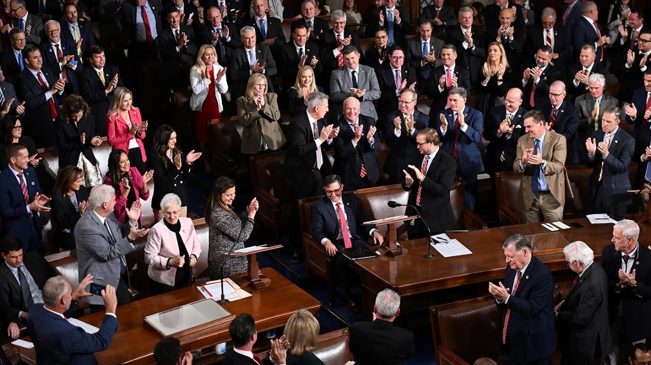 Featured image for US House Passes Resolution Backing Israel Amidst Hamas Attacks, Some Lawmakers Abstain