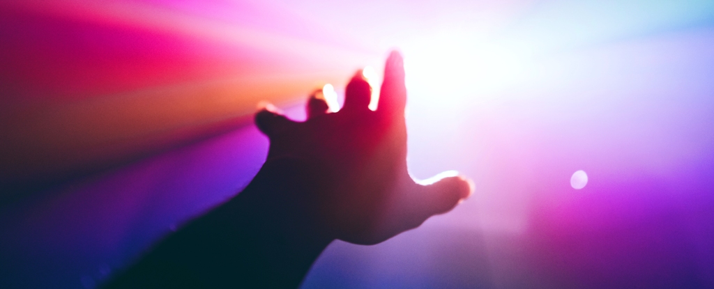 Featured image for "Unraveling the Genetic Links to Left-Handedness Through Rare Variants"