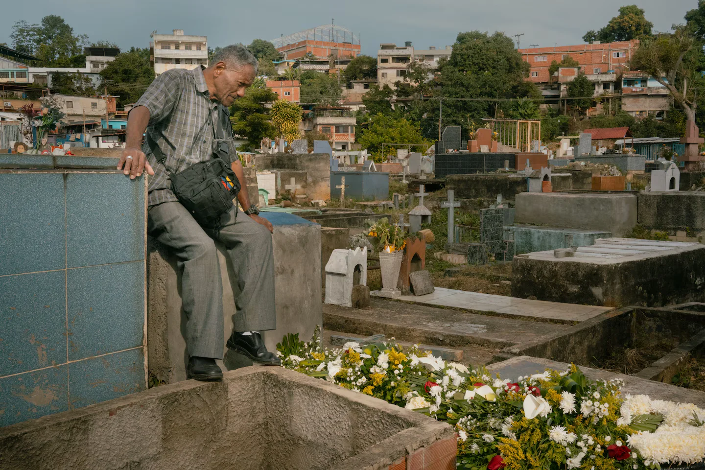 A Venezuelan Father's Grief After His Soldier Son Dies in a U.S. Raid