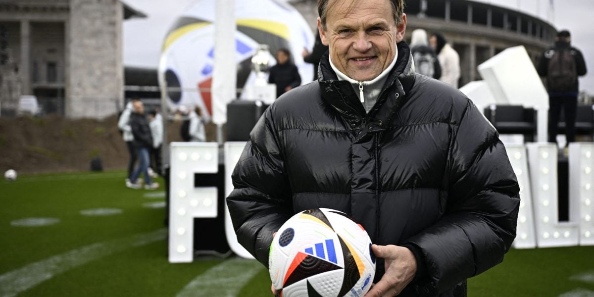 Featured image for "Adidas CEO's Unconventional Move: Sharing His Number with 60,000 Employees"