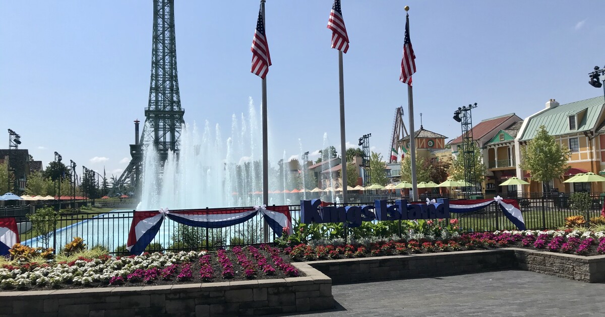 Featured image for Kings Island and Kings Dominion implement new chaperone policies.