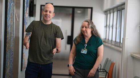 Featured image for Innovative Surgery Ends 20 Years of Pain for Handless Patient