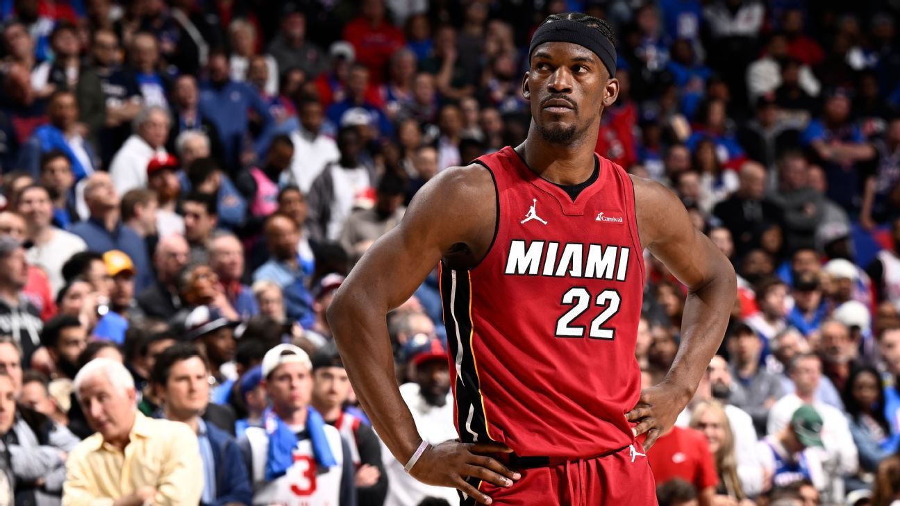 "Play-In Tournament Recap: Heat's Butler Out, Pels Prevail in Friday's Games"