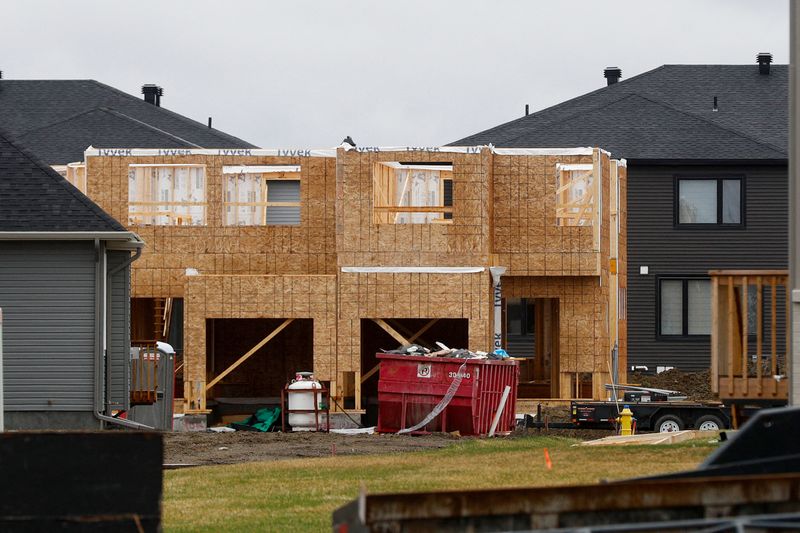 Canada Contemplates Foreign Student Visa Cap to Tackle Housing Shortage