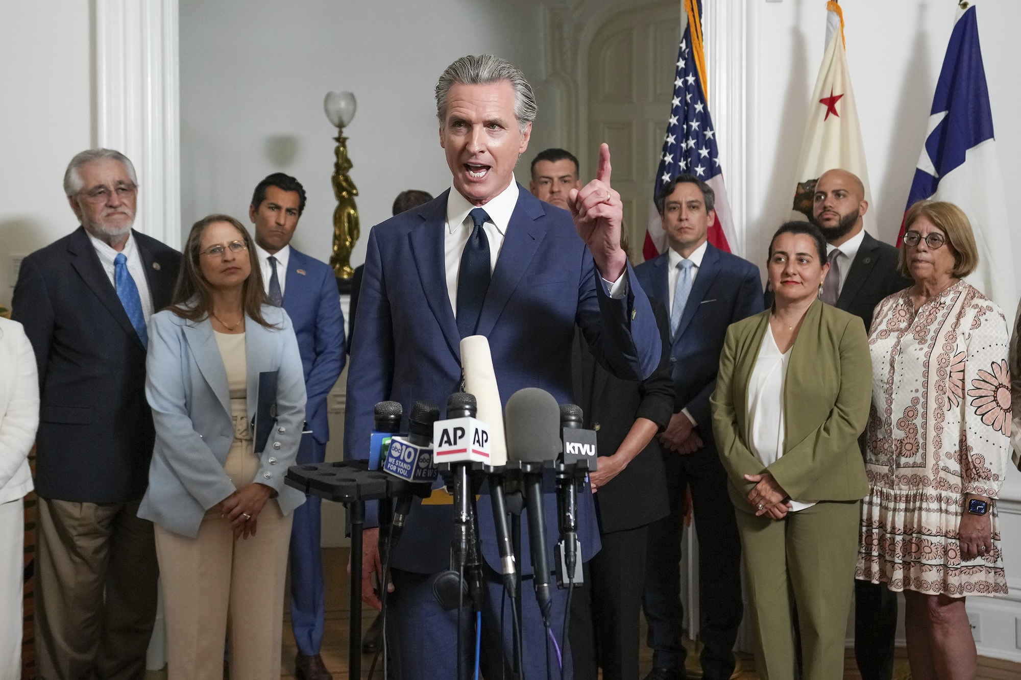 California Supports Redistricting Efforts Amid National Political Tensions