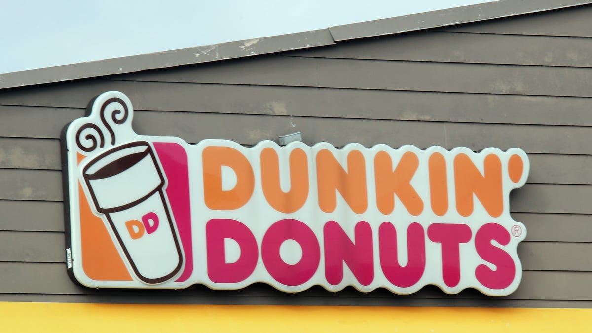 Featured image for "Florida Man Files Lawsuit Against Dunkin' Over Alleged Injurious Toilet Explosion"