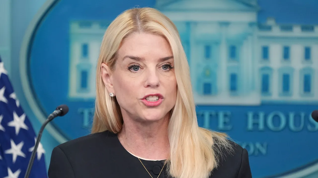 Featured image for US Drops Charges Against Utah Doctor Over COVID Vaccine Allegations