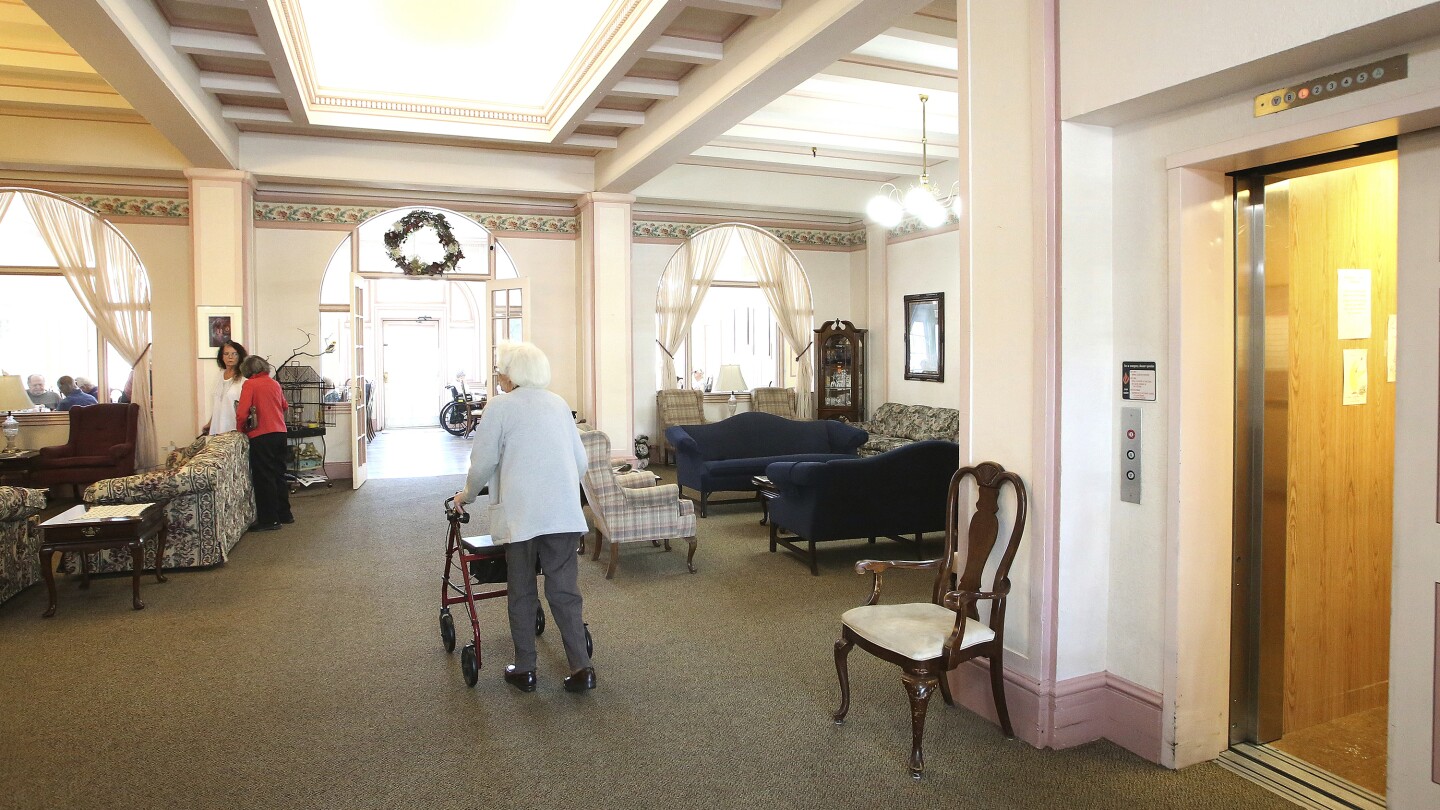 Featured image for "US Proposes Nursing Home Staffing Standards, Falls Short of Advocates' Expectations"