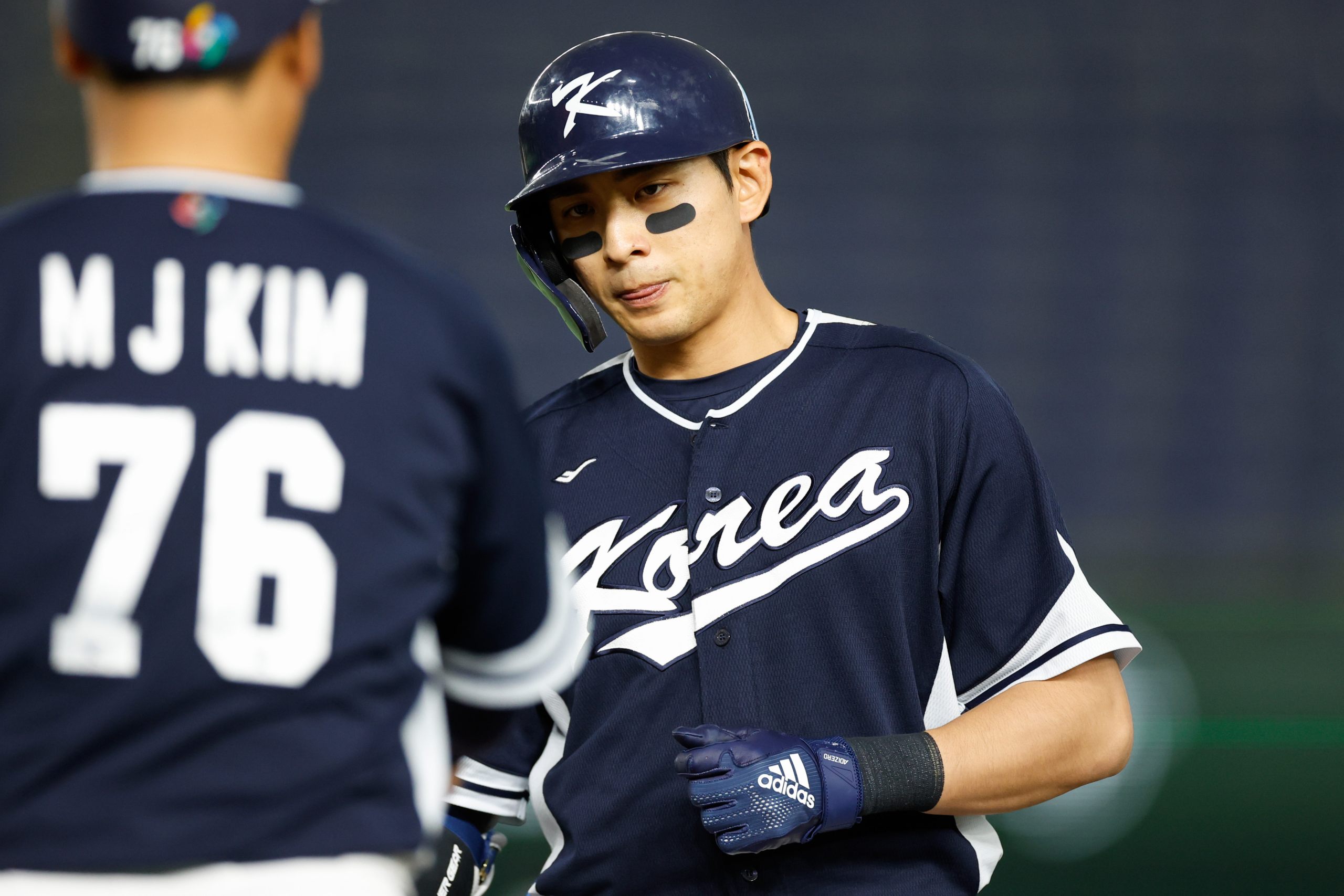 Featured image for Jung Hoo Lee: Giants' New Outfielder Signs Lucrative Deal