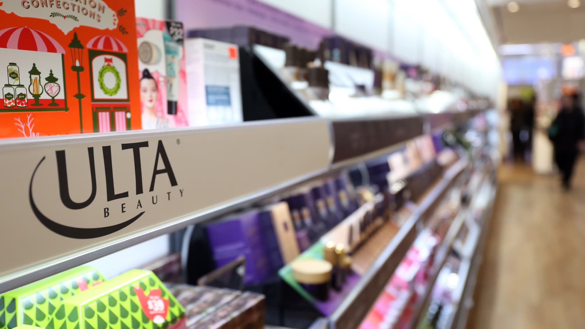 Featured image for Ulta Beauty Stock Surges on Strong Earnings and Optimistic Forecast