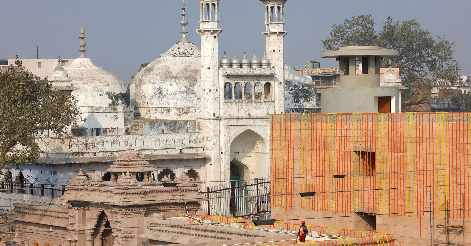 Featured image for "ASI Report Confirms Pre-Existing Hindu Temple at Gyanvapi Mosque Site"