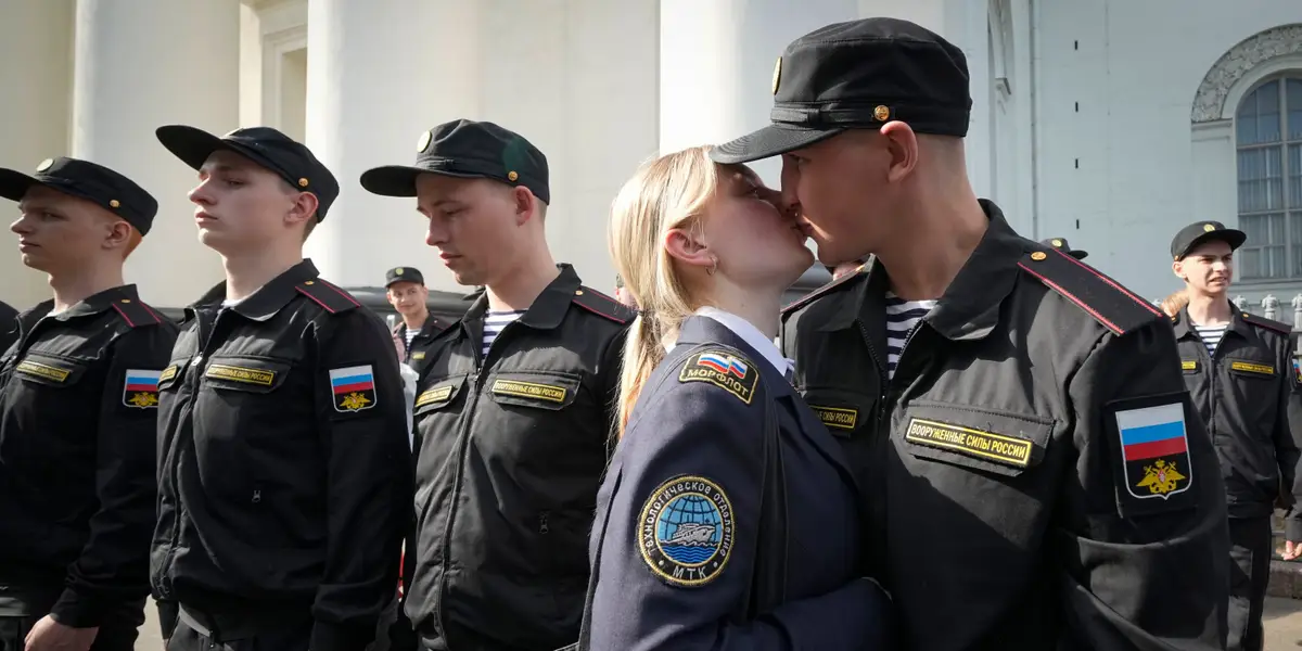 Russia's Strategic Move: Raising Conscription Age to Bolster Military Forces