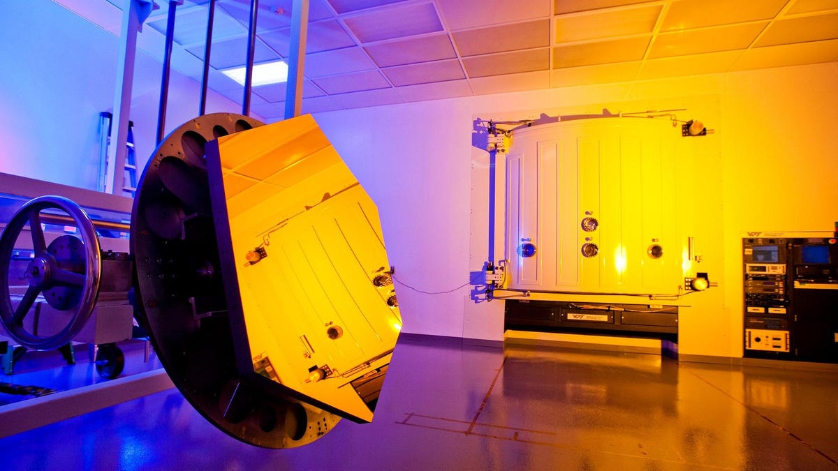 "Enhancing Telescope Vision: The Breakthrough Ultrablack Coating Unveiling More of the Universe"