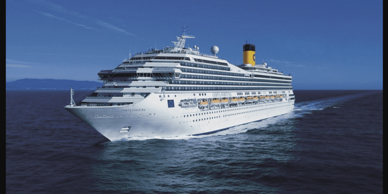 Featured image for "Carnival's Record Bookings Threatened by Red Sea Tensions"