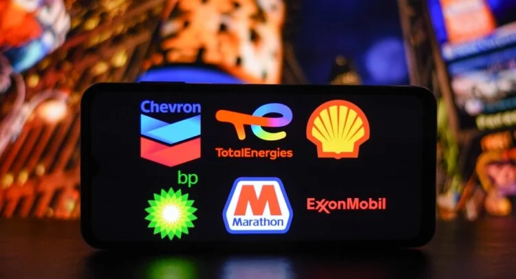 Featured image for XOM vs. CVX: Q3 Earnings Outlook for Big Oil Giants