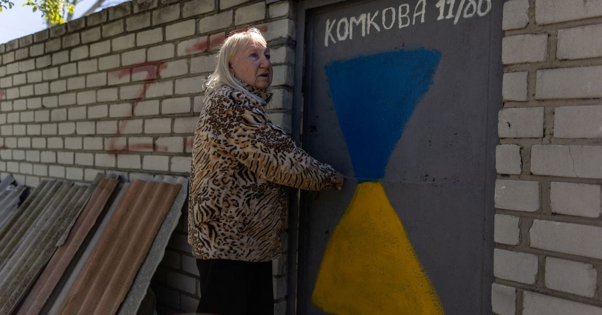 Kherson residents fear traitors among them after Russian occupation.