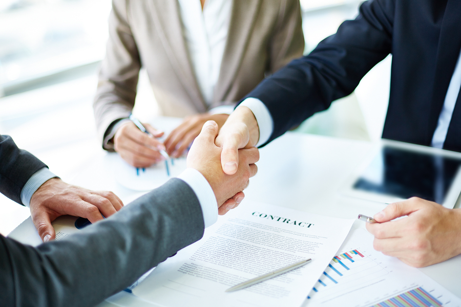 "Medical Properties Trust Exceeds Q4 Earnings Expectations"