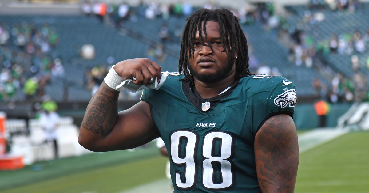 Featured image for Eagles Secure Sixth Straight Win with Dominant Defense Against Commanders