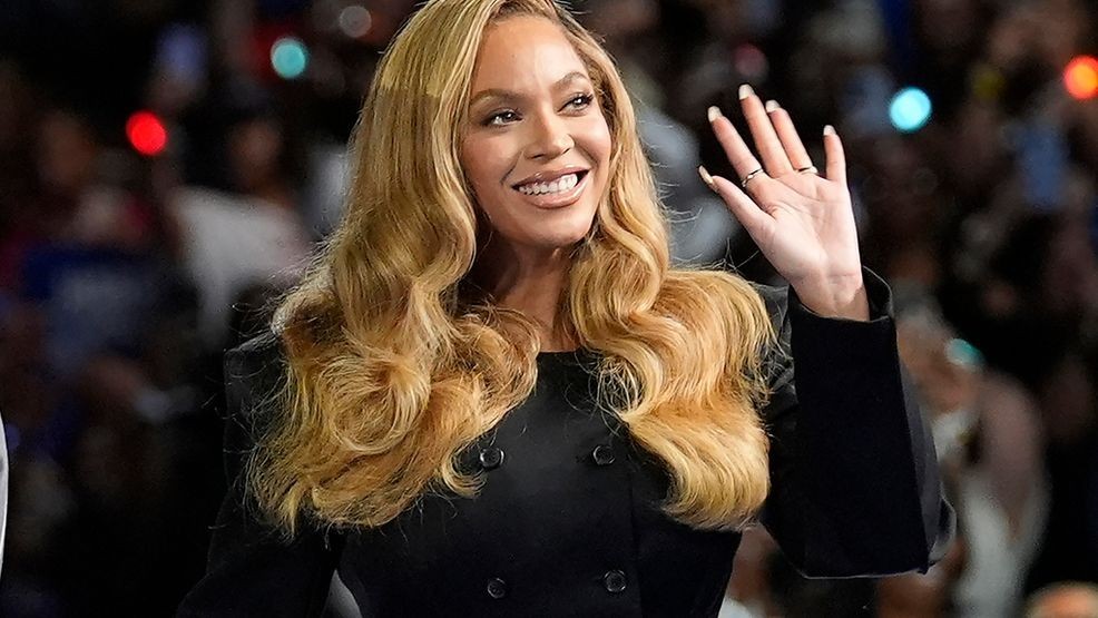 Beyoncé to Headline Netflix's NFL Christmas Game Halftime Show