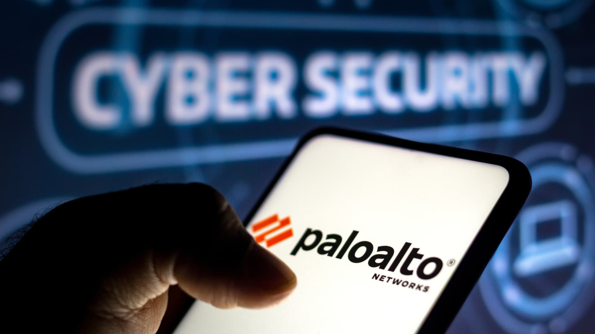 "Palo Alto Networks Stock Plunge: Buying Opportunity or Pure Panic?"