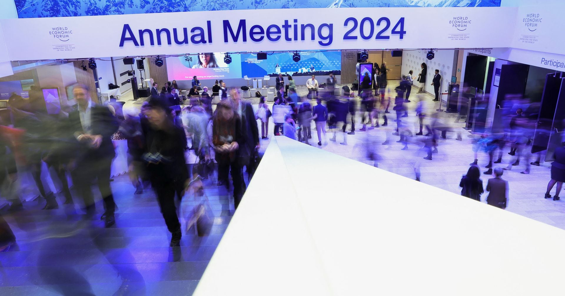 "Global CEOs Strategize 2024 Geopolitical Scenarios Post-Davos"