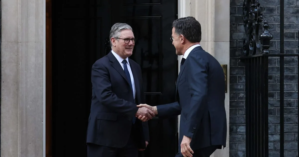 UK Eyes Hosting Global Security Summit to Reopen Hormuz Strait