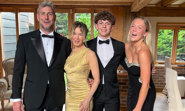 Featured image for "Renee Zellweger's First Photo with Boyfriend Ant Anstead's Teenage Children"